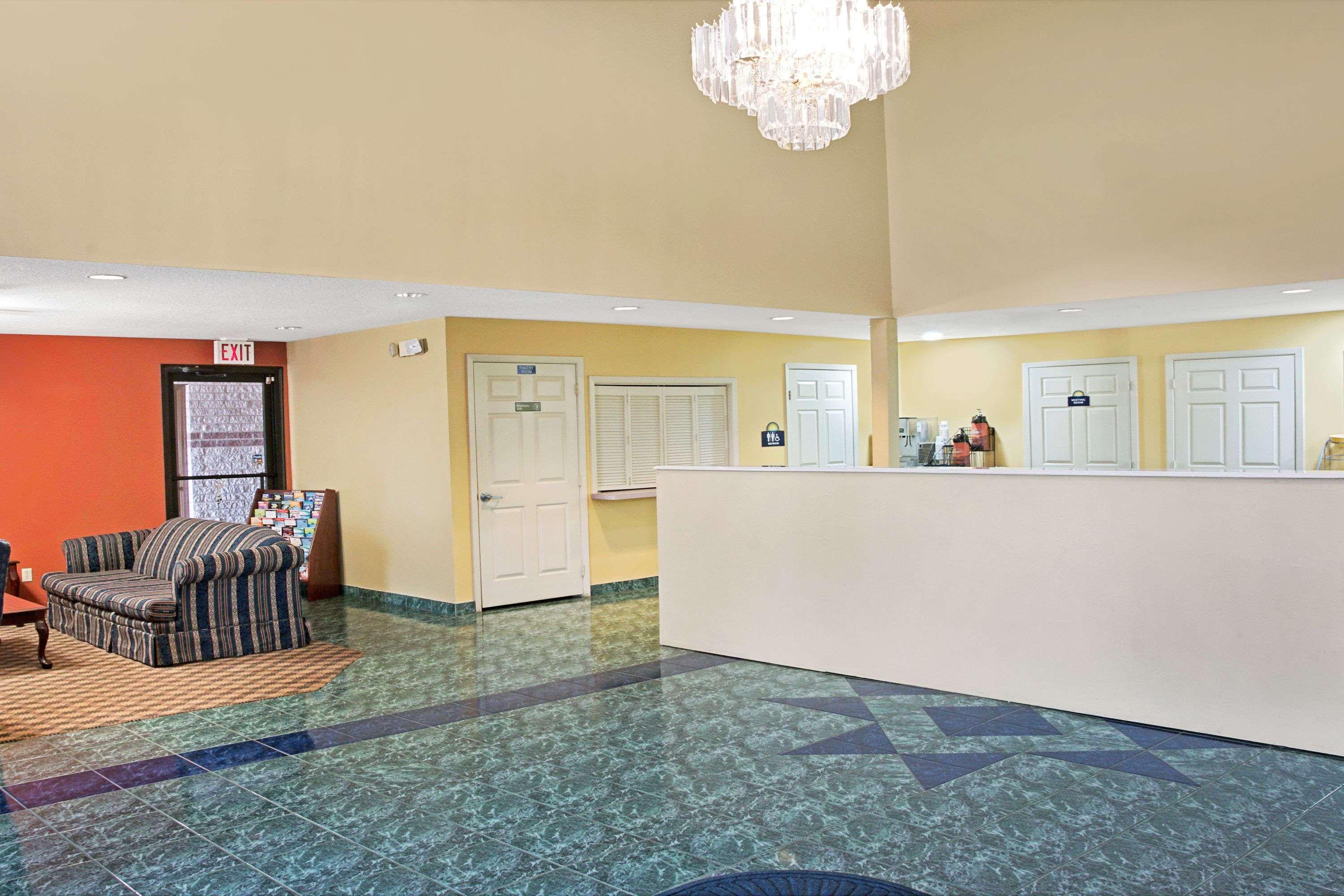 Days Inn By Wyndham El Campo Tx Exteriör bild
